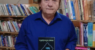 EL LOBENSE MIKEL ALBERDI PRESENTÓ SU PRIMER LIBRO, «CUENTOS DE LOBOS», UNA ANTOLOGÍA DE SUS NOTABLES ESCRITOS