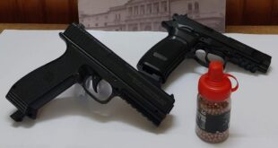 POLICIALES: RECUPERAN DOS PISTOLAS DE AIRE COMPRIMIDO ROBADAS E IDENTIFICAN A DOS MENORES