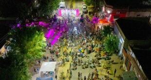 FUE UN ÉXITO LA PRIMERA FECHA DEL PROGRAMA “VERANO EN LOBOS”, EN LA AVENIDA ZAPIOLA DE EMPALME: MÚSICA EN VIVO, MERCADO ARTESANAL Y PATIO DE COMIDAS