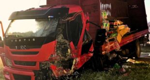 EL CHOQUE DE UN CAMIÓN DE GASEOSAS GENERÓ UN SAQUEO EN LA RUTA 205 Y COMPLICÓ EL SERVICIO DE ASISTENCIA MÉDICA