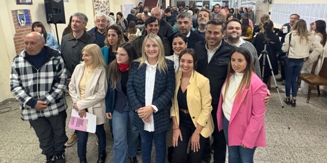 EL RADICALISMO LOBENSE PRESENTÓ SU LISTA DE CANDIDATOS PARA LAS ELECCIONES DEL 7 DE SEPTIEMBRE