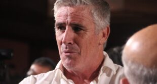 MÁXIMA TENSIÓN: UN JUEZ SUSPENDIÓ LA SESIÓN EN LA SE JUGABA EL FUTURO DEL INTENDENTE DE NAVARRO