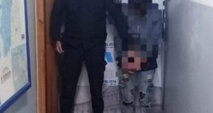 CAPTURAN A UN SUJETO DE 19 AÑOS TRAS FUGARSE POR CIRCULAR EN UNA MOTO ROBADA: LA JUSTICIA LO DEJÓ LIBRE