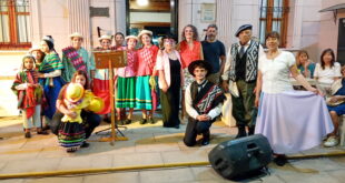 ARRANCÓ CON TODO «ENCONTRARTE EN CARNAVAL»: LA NOCHE DE LAS BIBLIOTECAS FUE UN ÉXITO DE PÚBLICO- ESTE DOMINGO, PEATONAL CULTURAL Y ARTISTAS EN VIVO