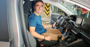 ENTREGARON LOS PREMIOS FINALES DE LA RIFA FINAL DE BOMBEROS: LUCAS CINNADAIO SE LLEVÓ EL CERO KILÓMETRO