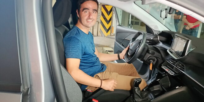 ENTREGARON LOS PREMIOS FINALES DE LA RIFA FINAL DE BOMBEROS: LUCAS CINNADAIO SE LLEVÓ EL CERO KILÓMETRO