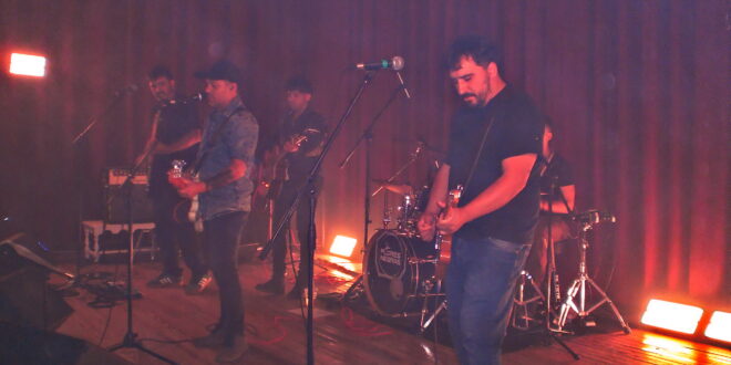 SE REALIZÓ EN LA SOCIEDAD ESPAÑOLA LA PRIMERA FECHA DE «CICLO VIVO», NUEVO ESPACIO CON LA PARTICIPACIÓN DE BANDAS DE ROCK LOBENSES