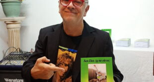 EL DR. CHRISTIAN CÓCCARO PRESENTÓ SU SEGUNDO LIBRO DE POESÍA, CON CASI 200 SONETOS, EN LA BIBLIOTECA CAPPONI: UN CÁLIDO ENCUENTRO CON BUENA RESPUESTA DE PÚBLICO