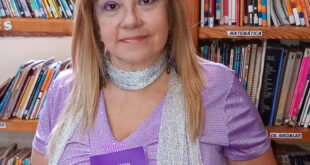 MIRTA GOMES PRESENTÓ SU SEGUNDO LIBRO, «ENERGÍA VIOLETA», EN LA BIBLIOTECA HÉROES DE MALVINAS