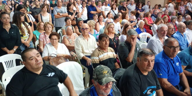 ACTO CENTRAL POR EL DÍA DEL VETERANO DE MALVINAS: UN HOMENAJE PARA PENSAR, REFLEXIONAR Y EMOCIONARSE (VER FOTOS)