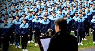 128.600 PESOS: EL AUMENTO (EN TRES CUOTAS) QUE OTORGÓ KICILLOF PARA LOS OFICIALES DE LA POLICÍA BONAERENSE