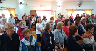 MISA POR EL DÍA DEL TRABAJADOR EN LA CAPILLA SAN CAYETANO- EL PADRE LUIS MENA PIDIÓ TERMINAR CON EL INDIVIDUALISMO Y REVALORIZAR LA CULTURA DEL TRABAJO