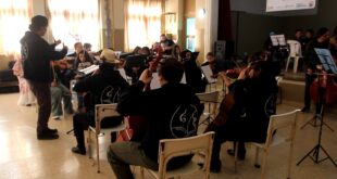 LA ORQUESTA ESCUELA DE LOBOS BRINDÓ UN MAGNÍFICO CONCIERTO PATRIO, CON LA PRESENCIA DE AUTORIDADES PROVINCIALES: LOS DETALLES