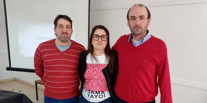 LA DOCTORA LUCIANA FLORES BRINDÓ UNA INTERESANTE CHARLA ABIERTA A TODA LA COMUNIDAD SOBRE LUDOPATÍA EN EL COMITÉ DE LA UNIÓN VECINAL CONSERVADORA