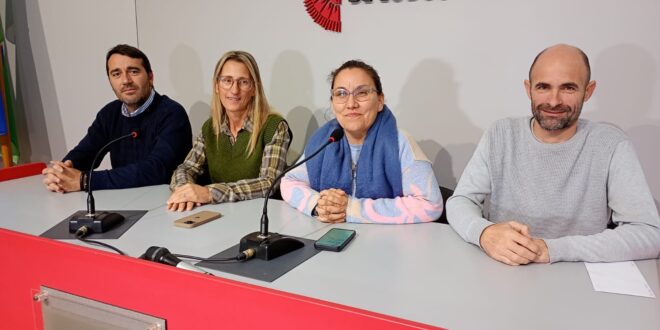 TODO LISTO PARA EL DESFILE ANIVERSARIO DE LOBOS, ESTE DOMINGO 7: EN CASO DE LLUVIA SE REPROGRAMA PARA EL 14