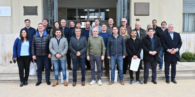SE REUNIÓ EN LOBOS EL FORO REGIONAL DE INTENDENTES, CON EJE EN LA GESTIÓN AMBIENTAL: LOS DETALLES