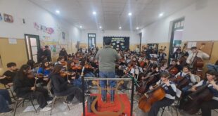 LA MÚSICA QUE UNE: MÁS DE 100 JÓVENES DE LOBOS Y LA REGIÓN PARTICIPARON DEL ENCUENTRO REGIONAL DE ORQUESTAS-ESCUELA EN LAS FLORES