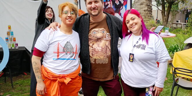 LA TERCERA FERIA FRIKI EXPLOTÓ EN LOBOS: MULTITUDINARIA CONVOCATORIA, COSPLAY, ARTE Y CULTURA POP (VER FOTOS)